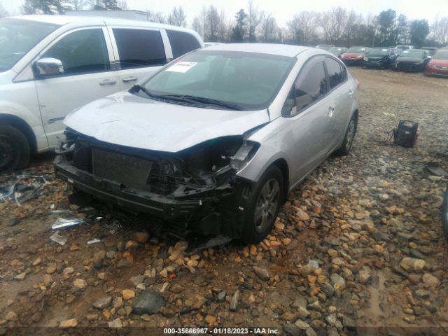 KNAFK4A69G5584357 KIA FORTE LX