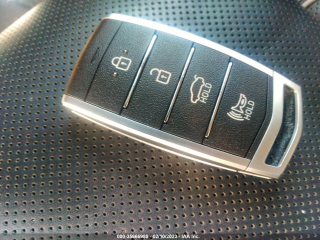 2018 Genesis G90, VIN: KMHG54JH9JU049537