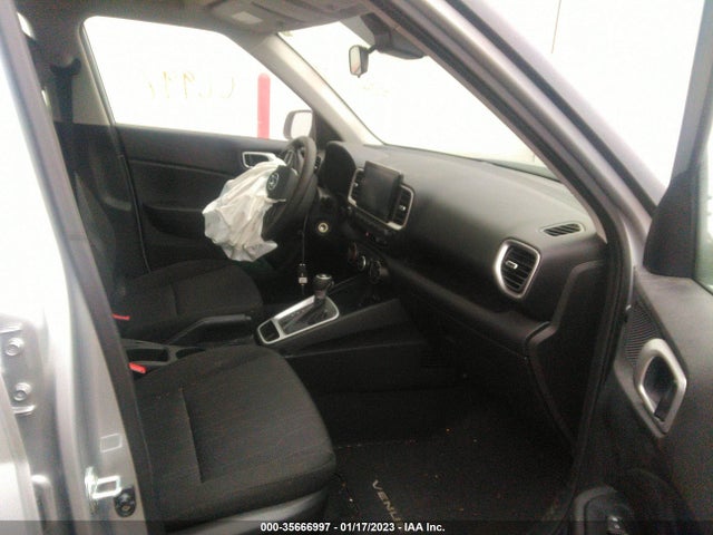 2020 Hyundai Venue, VIN: KMHRB8A3XLU015753