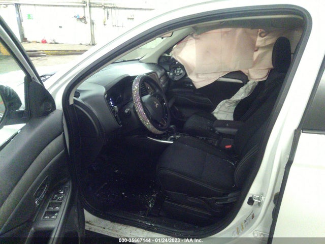 JA4AZ3A30JZ046651 Mitsubishi Outlander Es/se/sel/le