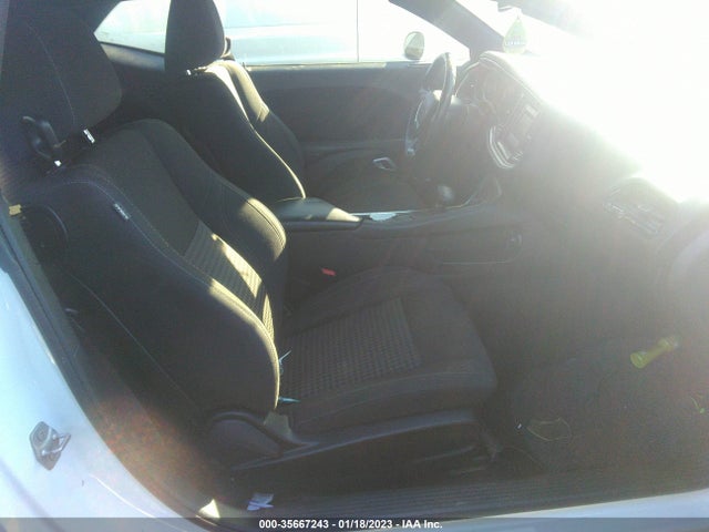 2016 Dodge Challenger, VIN: 2C3CDZAG0GH209637