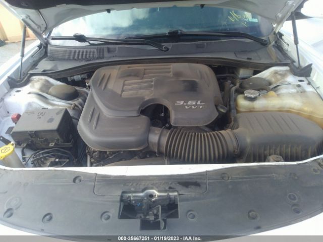 2C3CDXBG7KH699411 Dodge Charger Sxt