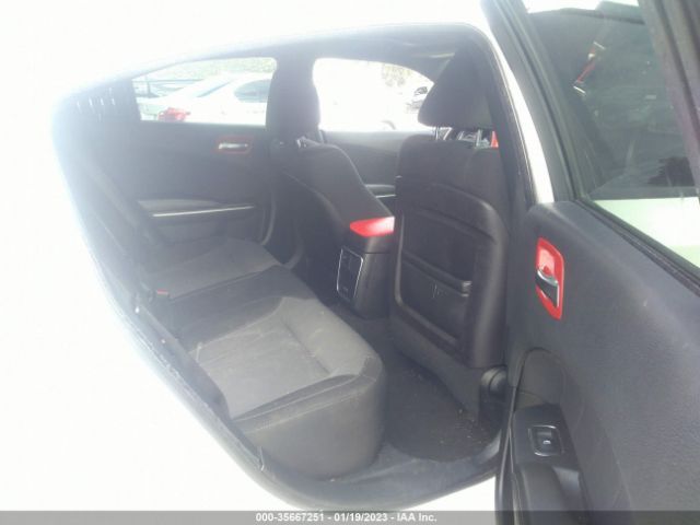 2C3CDXBG7KH699411 Dodge Charger Sxt