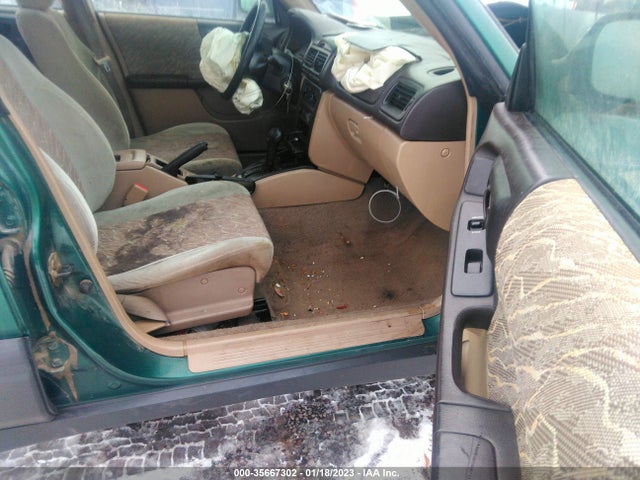 1998 SUBARU FORESTER L VIN: JF1SF635XWH753066