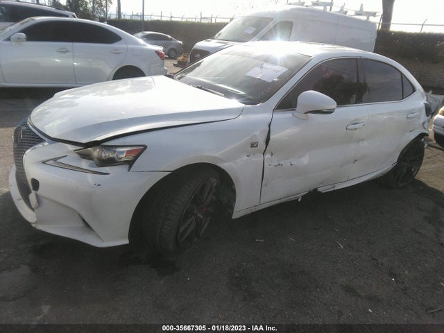 Lexus IS 200T 2016 JTHBA1D28G5026624 Image 2
