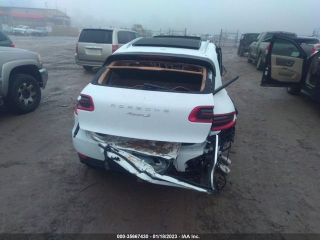 2015 Porsche Macan, VIN: WP1AB2A55FLB41110