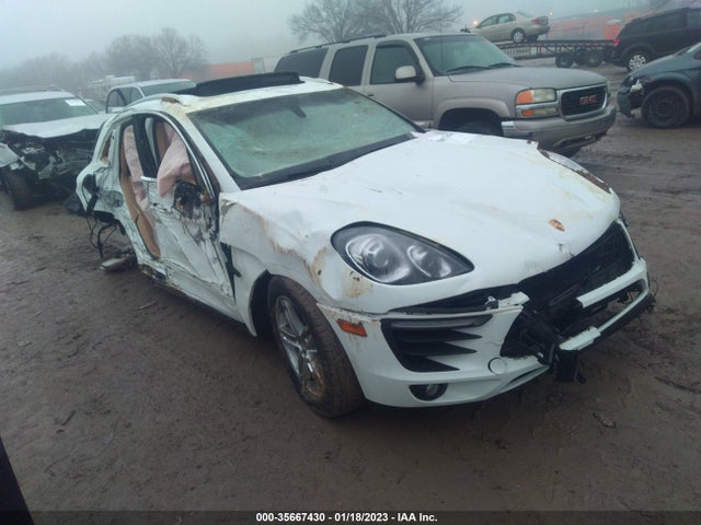 2015 Porsche Macan, VIN: WP1AB2A55FLB41110