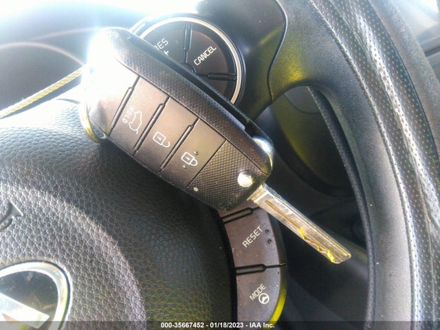 2016 Kia Soul, VIN: KNDJP3A58G7323404