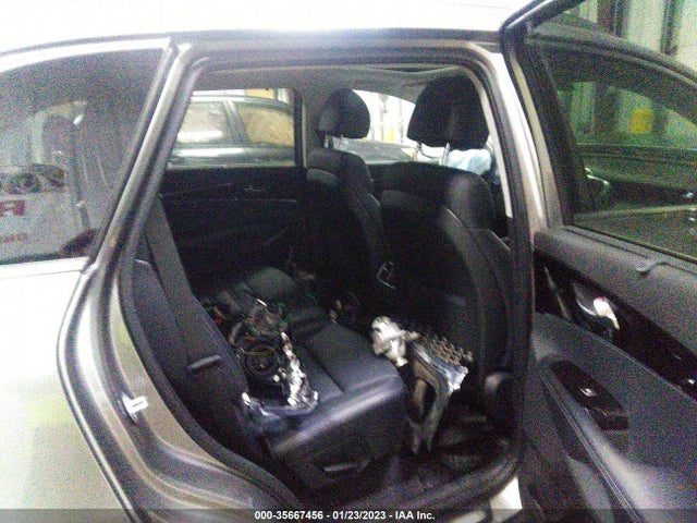 2018 Kia Sorento, VIN: 5XYPKDA52JG359680