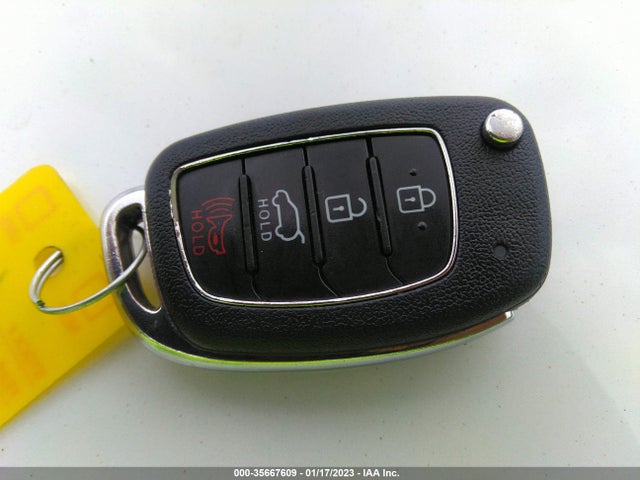 Hyundai Santa Fe Se 2017 KM8SMDHF6HU209904 Image 3