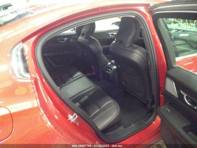 7JRA22TL6KG000483 Volvo S60 INSCRIPTION
