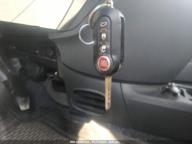 2014 Fiat 500, VIN: 3C3CFFAR9ET264280