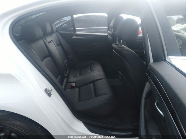 BMW 5 Series 528i 2016 WBA5A5C53GG347036 Image 8