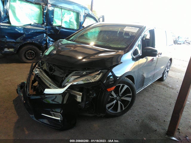 Honda Odyssey Elite 2018 5FNRL6H93JB012716 Image 2
