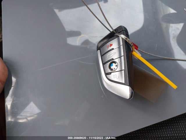 BMW 530I 2018 WBAJA5C52JWA36583 Image 11