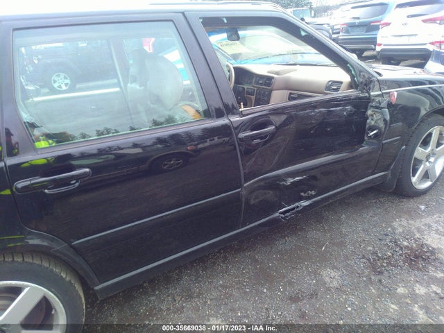 1998 VOLVO S70 T5 VIN: YV1LS5377W2520314