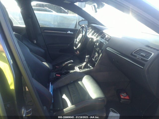 2015 Volkswagen GTI, VIN: 3VW5T7AUXFM002333