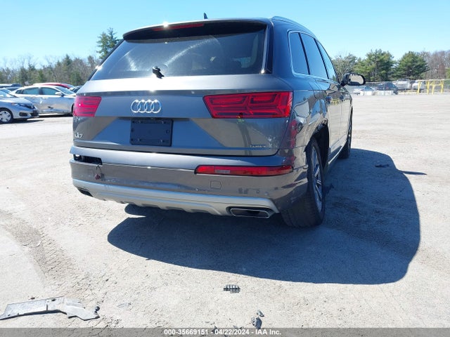 Audi Q7 45 Premium 2019 WA1LHAF77KD037746 Image 18