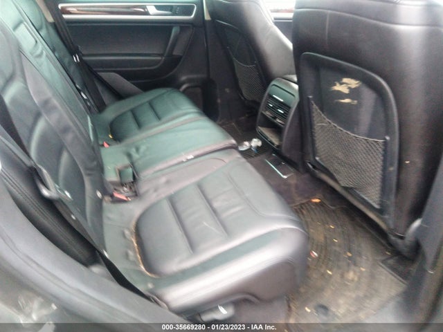 2014 Volkswagen Touareg, VIN: WVGEP9BP0ED010846