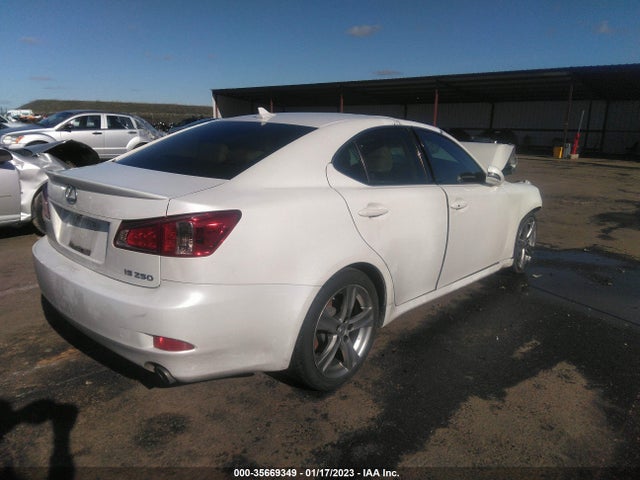 Lexus IS 250 2013 JTHBF5C20D5193498 Image 4
