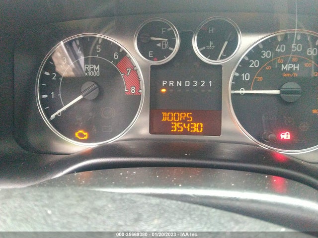 5GTEN43E888194241 Hummer H3 Suv Luxury