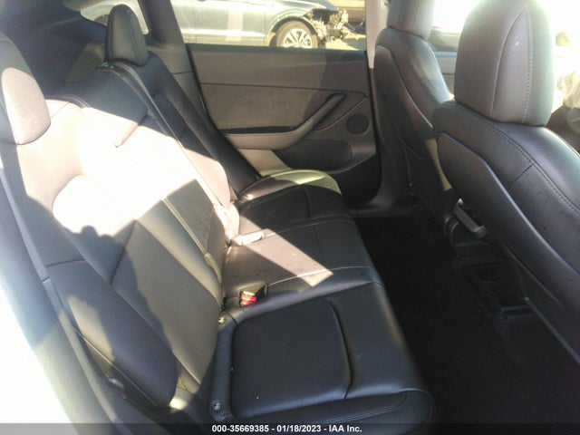 Tesla Model Y Long Range 2021 5YJYGDEE9MF274086 Image 8