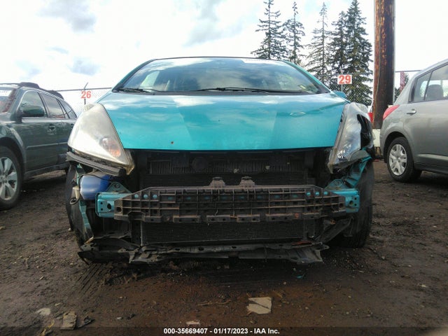 2012 HONDA FIT VIN: JHMGE8H32CC009779