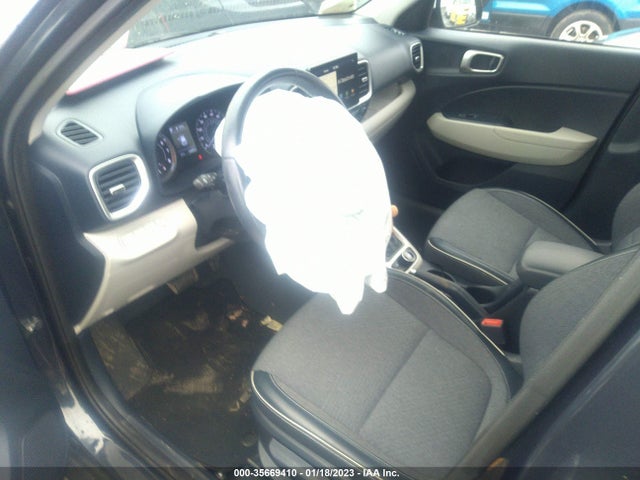 2020 Hyundai Venue, VIN: KMHRC8A32LU049036
