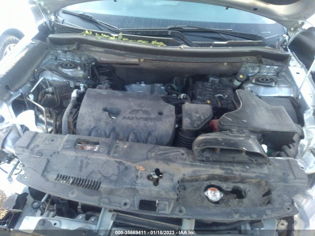 JA4AD3A36HZ039678 Mitsubishi Outlander Se/sel