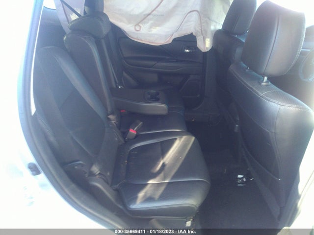 JA4AD3A36HZ039678 Mitsubishi Outlander Se/sel