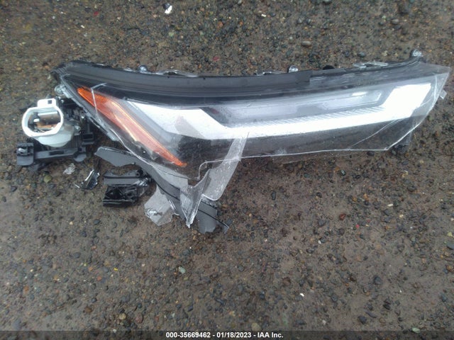 2022 Toyota RAV4, VIN: 2T3B6RFV1NW030139