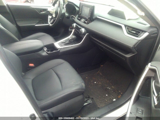 2022 Toyota RAV4, VIN: 2T3B6RFV1NW030139