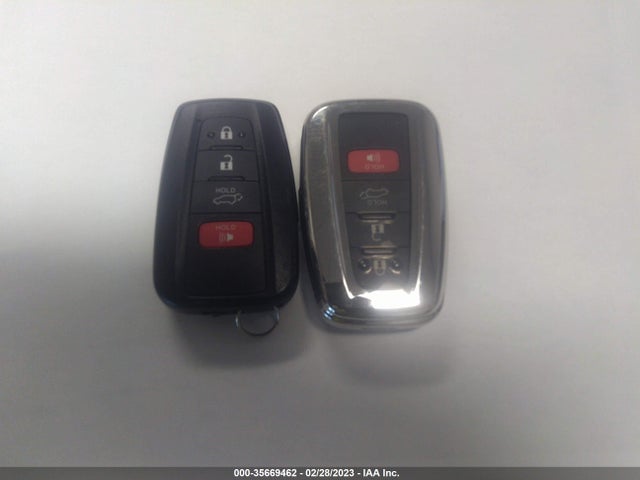 2022 Toyota RAV4, VIN: 2T3B6RFV1NW030139