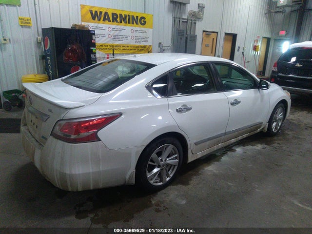 2014 NISSAN ALTIMA 2.5 SL VIN: 1N4AL3AP5EN371423