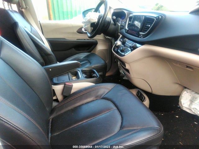 2C4RC1BGXKR703614 Chrysler Pacifica Touring L