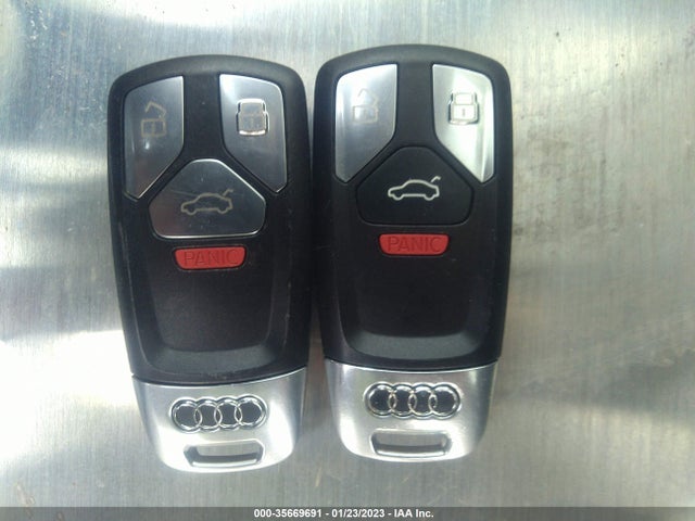 2018 Audi A4, VIN: WAUKMAF48JN011147