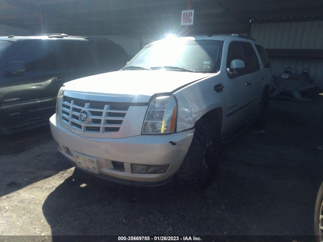 Cadillac Escalade 2007 1GYEC63837R328028 Image 2
