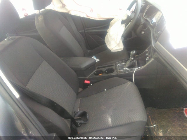 3VWN57BU5KM165362 Volkswagen JETTA S