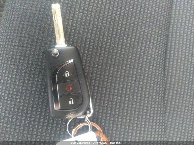 2022 Toyota RAV4, VIN: 2T3F1RFV7NC279613