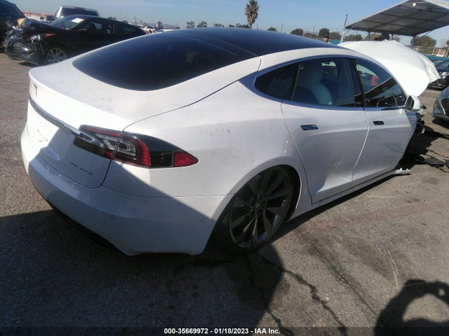 2020 Tesla Model S, VIN: 5YJSA1E23LF393472