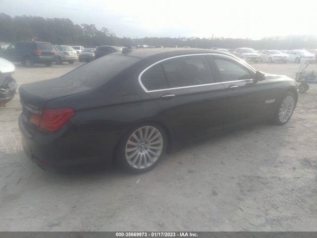 BMW 7 Series 2012 WBAKC8C57CC435345 Image 5