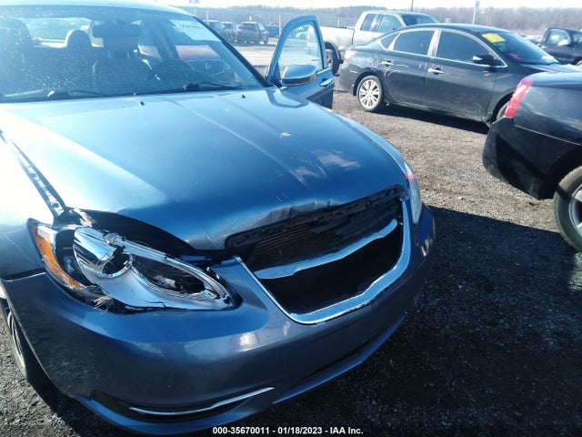 Chrysler 200 Limited 2011 1C3BC2FB1BN570250 Image 7