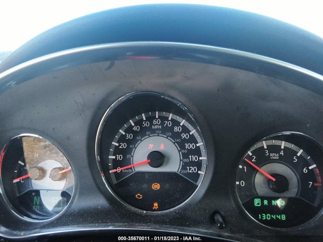 Chrysler 200 Limited 2011 1C3BC2FB1BN570250 Image 8