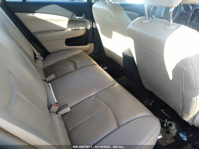Chrysler 200 Limited 2011 1C3BC2FB1BN570250 Image 9
