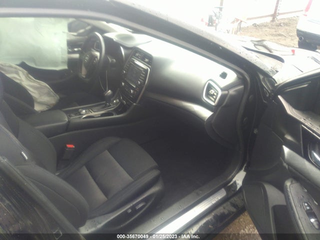 35670049 :رقم المزاد ، 1N4AA6AP0HC449131 vin ، 2017 Nissan Maxima S مزاد بيع
