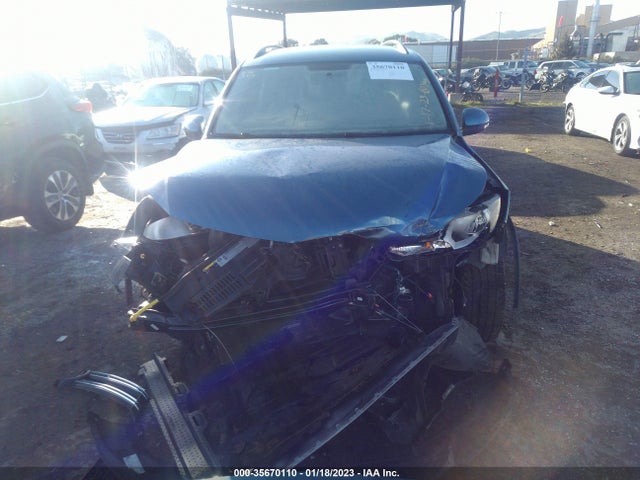 WVGAV7AX2HK050422 Volkswagen Tiguan