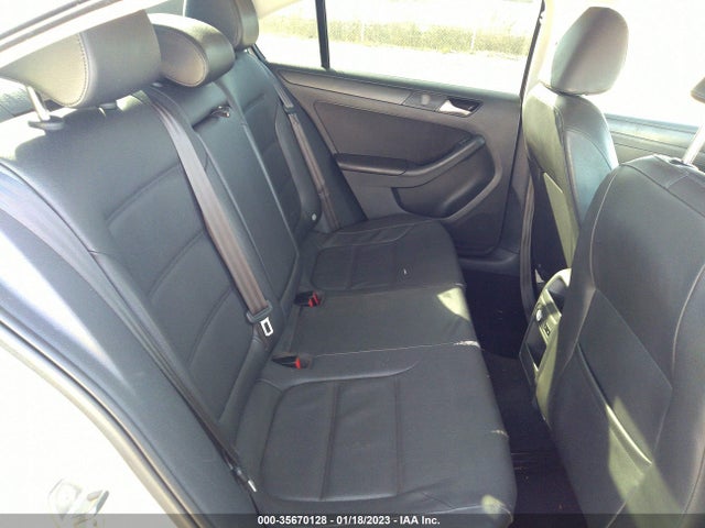 2013 VOLKSWAGEN JETTA SEDAN SE W/CONVENIENCE VIN: 3VWDP7AJ0DM267068