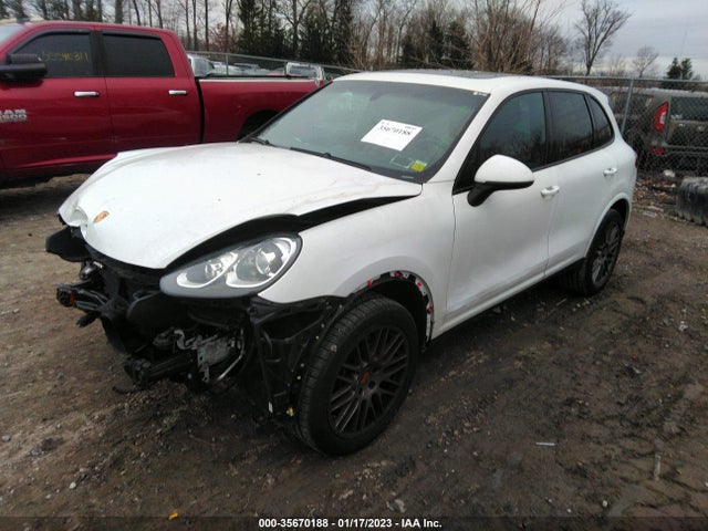 2018 Porsche Cayenne, VIN: WP1AA2A29JKA00533