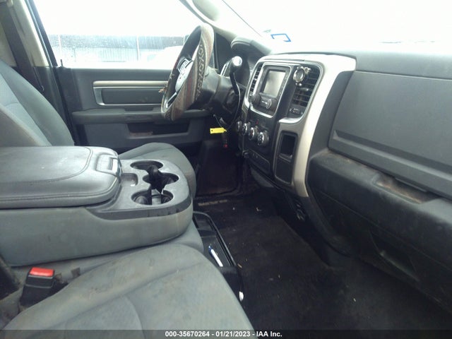 2017 Ram 2500, VIN: 3C6TR5DT7HG652116