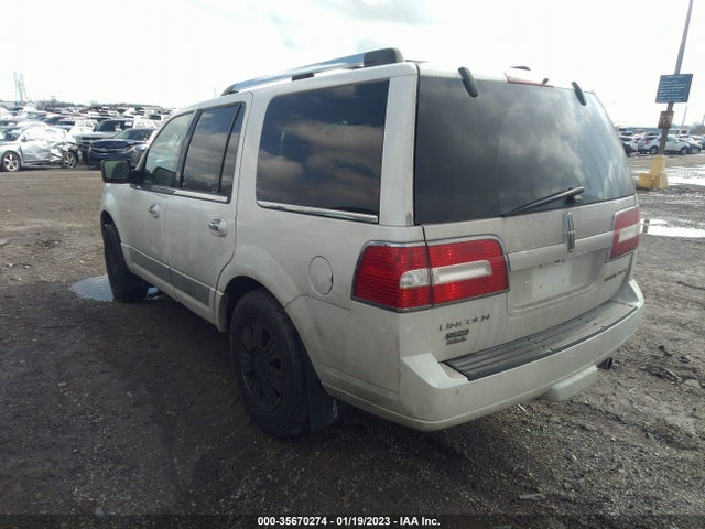 2011 LINCOLN NAVIGATOR VIN: 5LMJJ2J5XBEJ07322